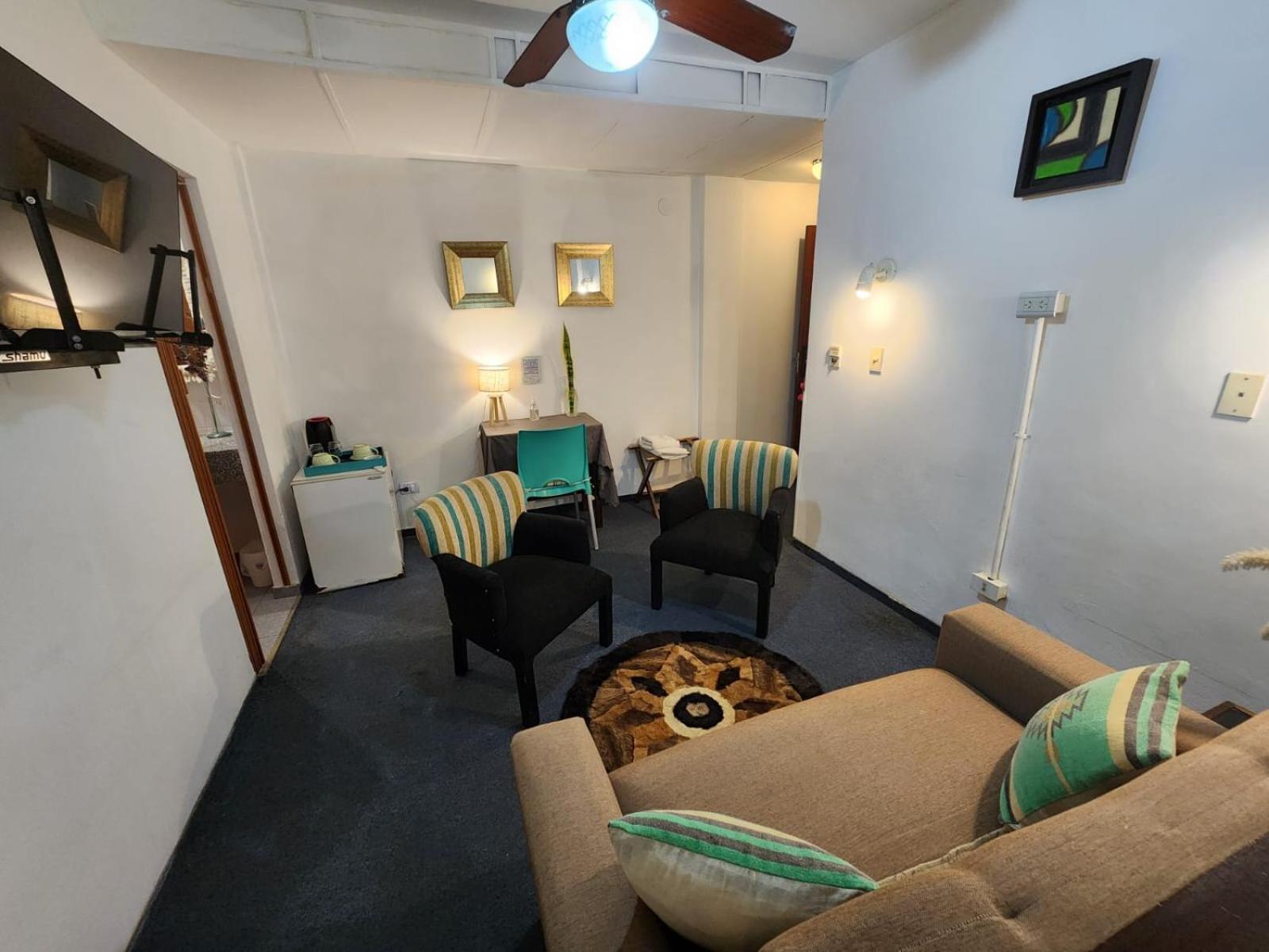 Hostel & Spa Mediterranea Cordoba Exterior photo