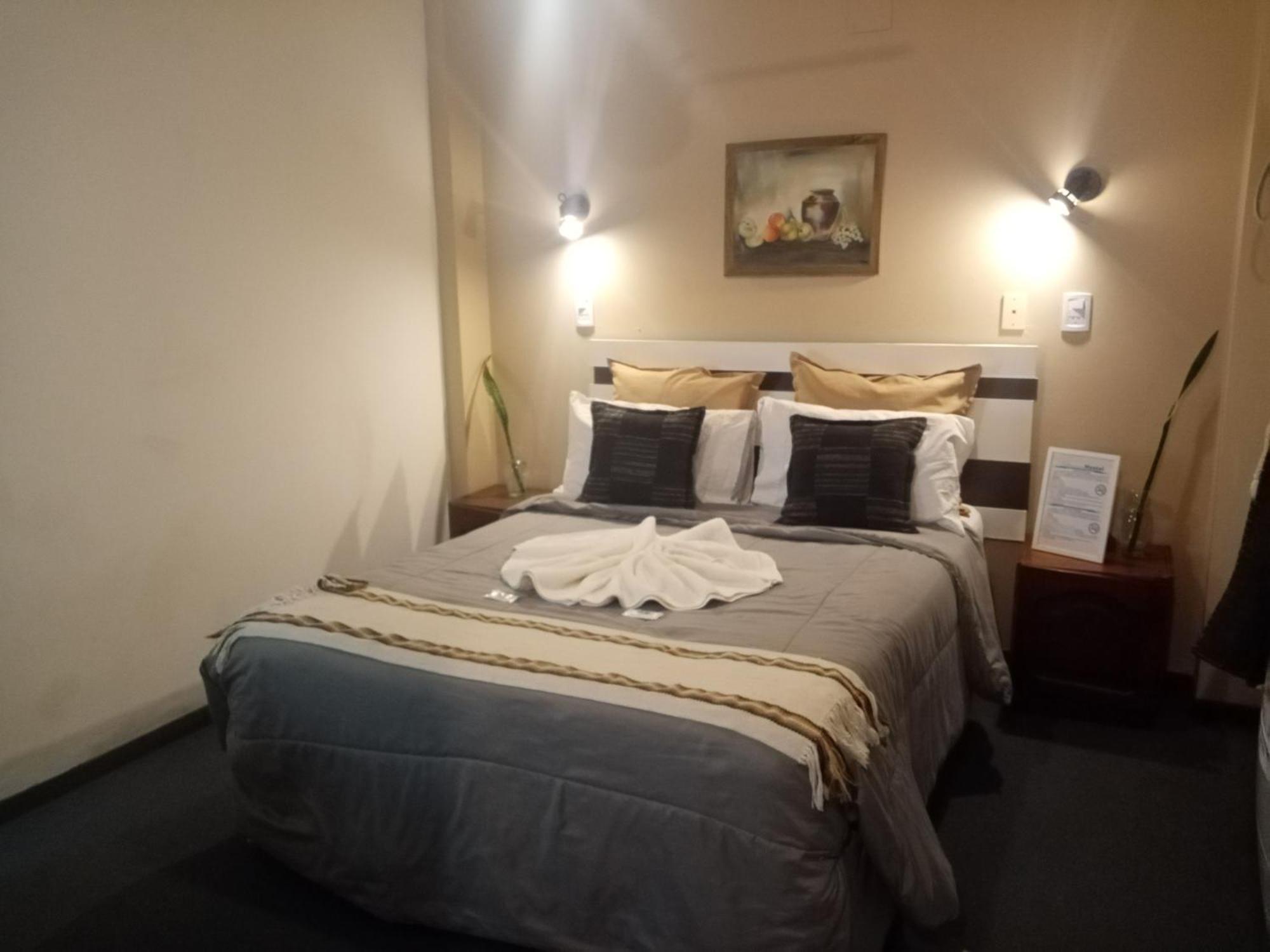 Hostel & Spa Mediterranea Cordoba Exterior photo